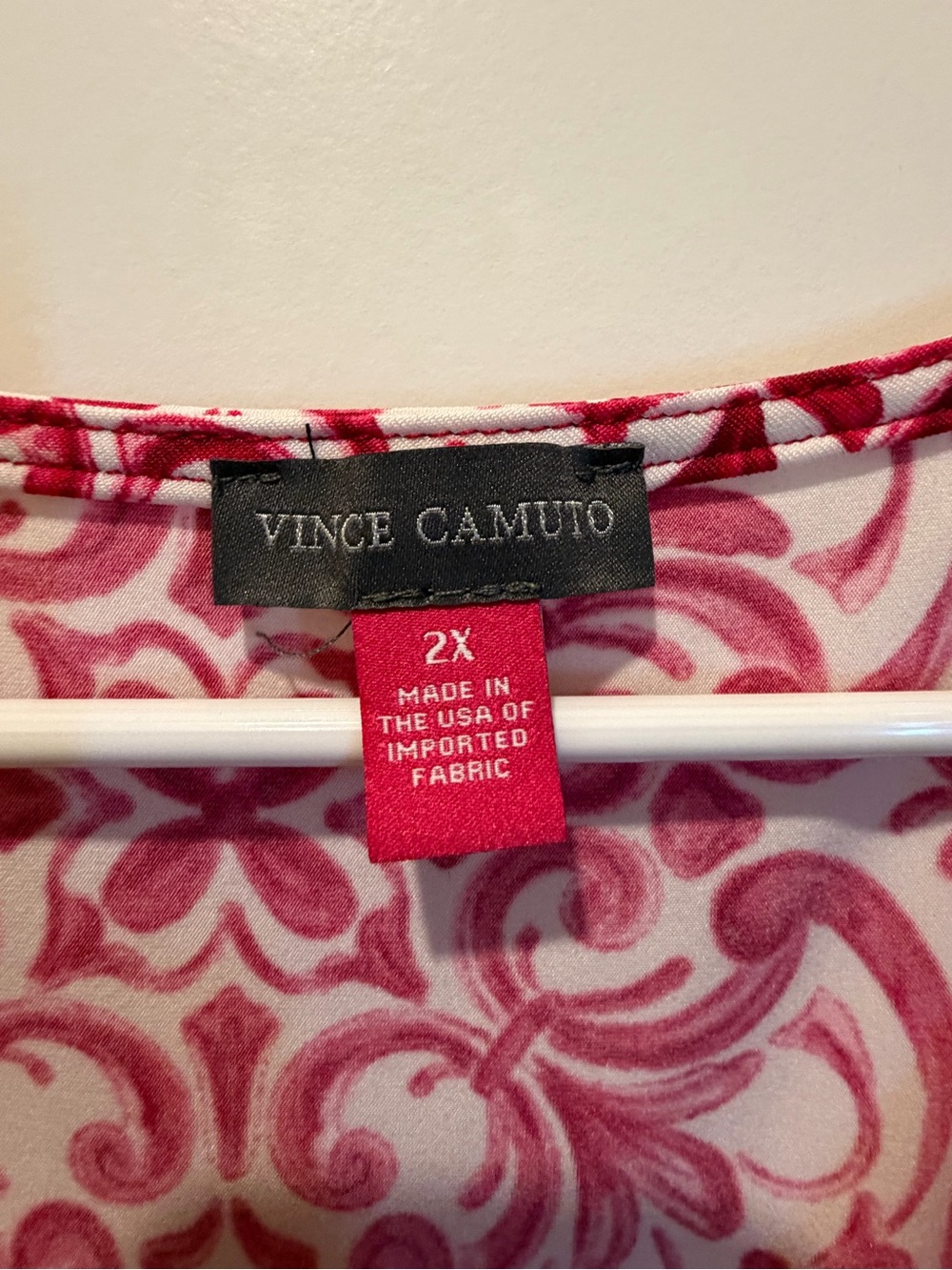 Vince Camuto White and Pink Scroll-Print V-Neck Sleeveless Tunic - Picture 2 of 4